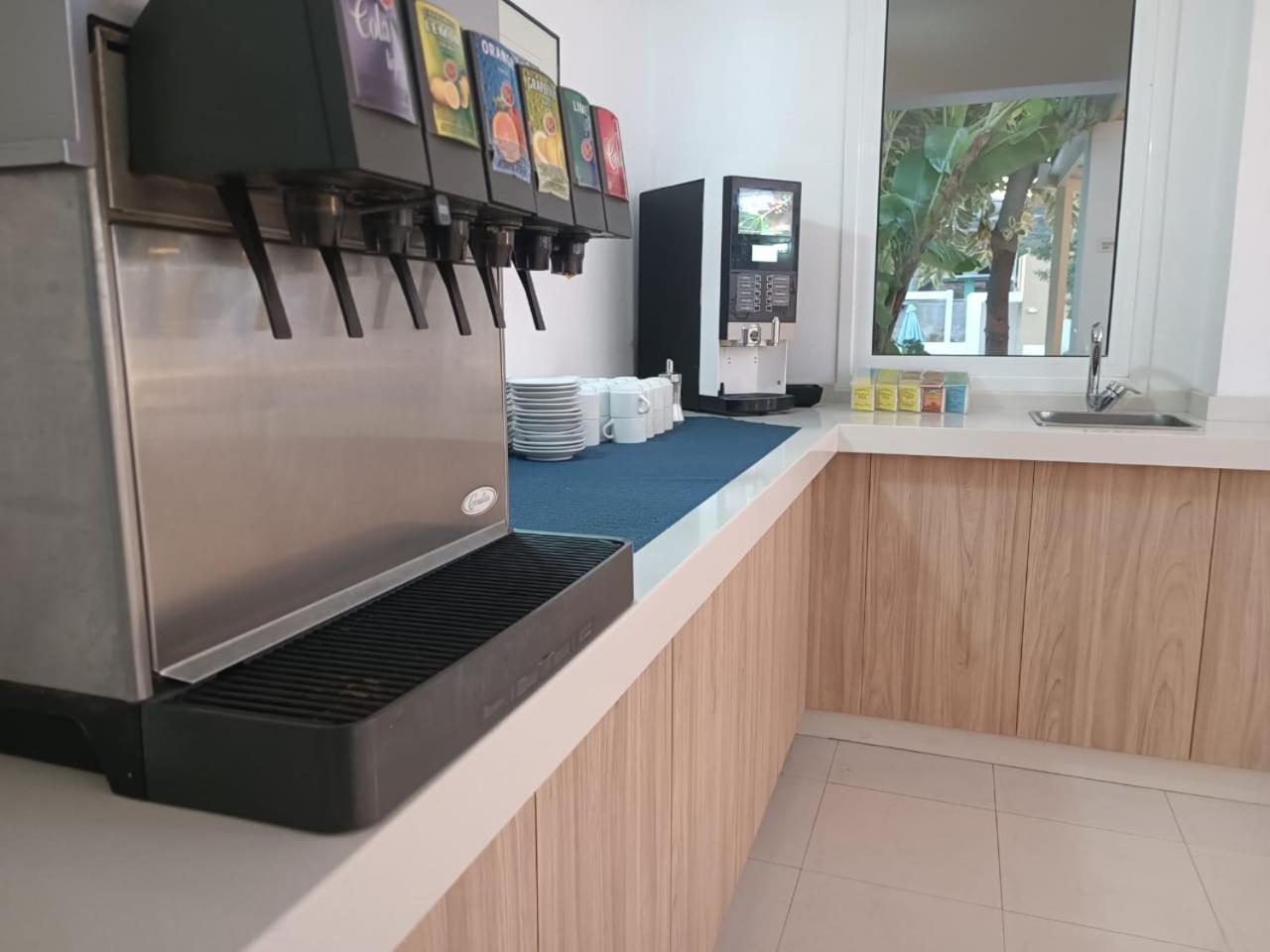 Xidas Garden Aparthotel