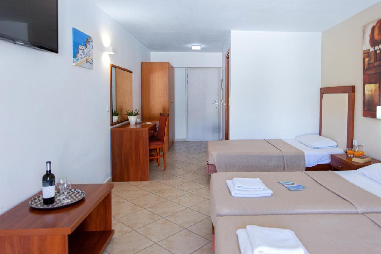 Xidas Garden Aparthotel 3*