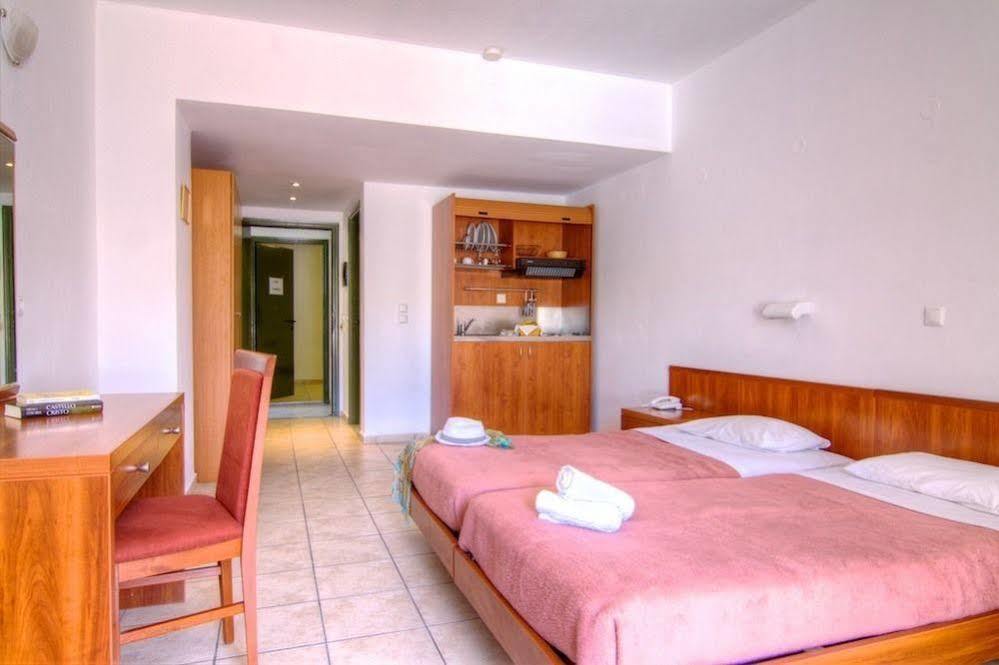 Xidas Garden Aparthotel