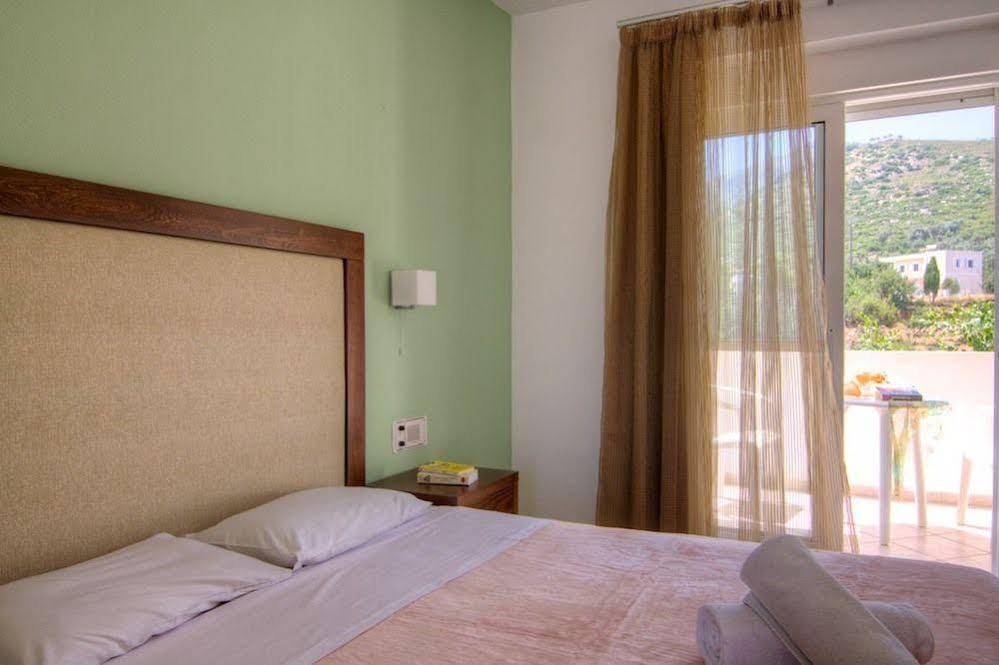 Xidas Garden Aparthotel 3*